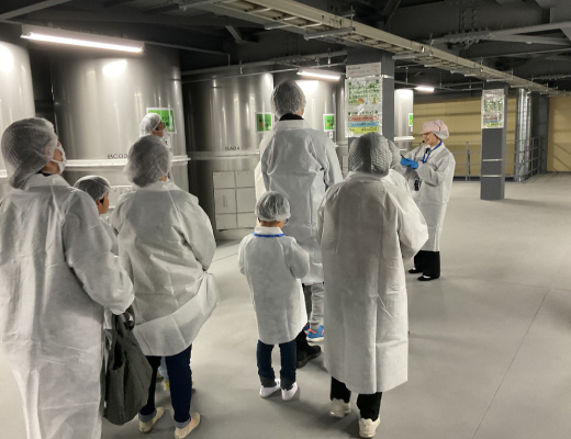 工場内に入室して工場見学